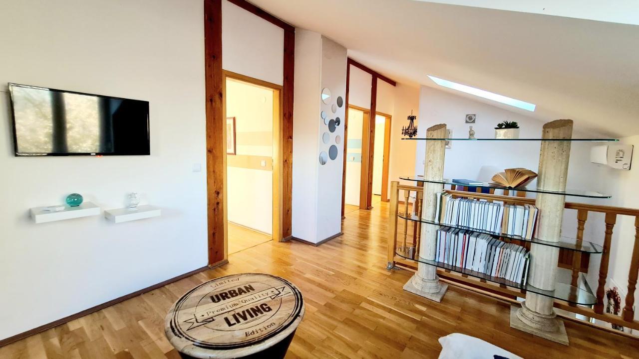 Villa Sunshine プーラ エクステリア 写真